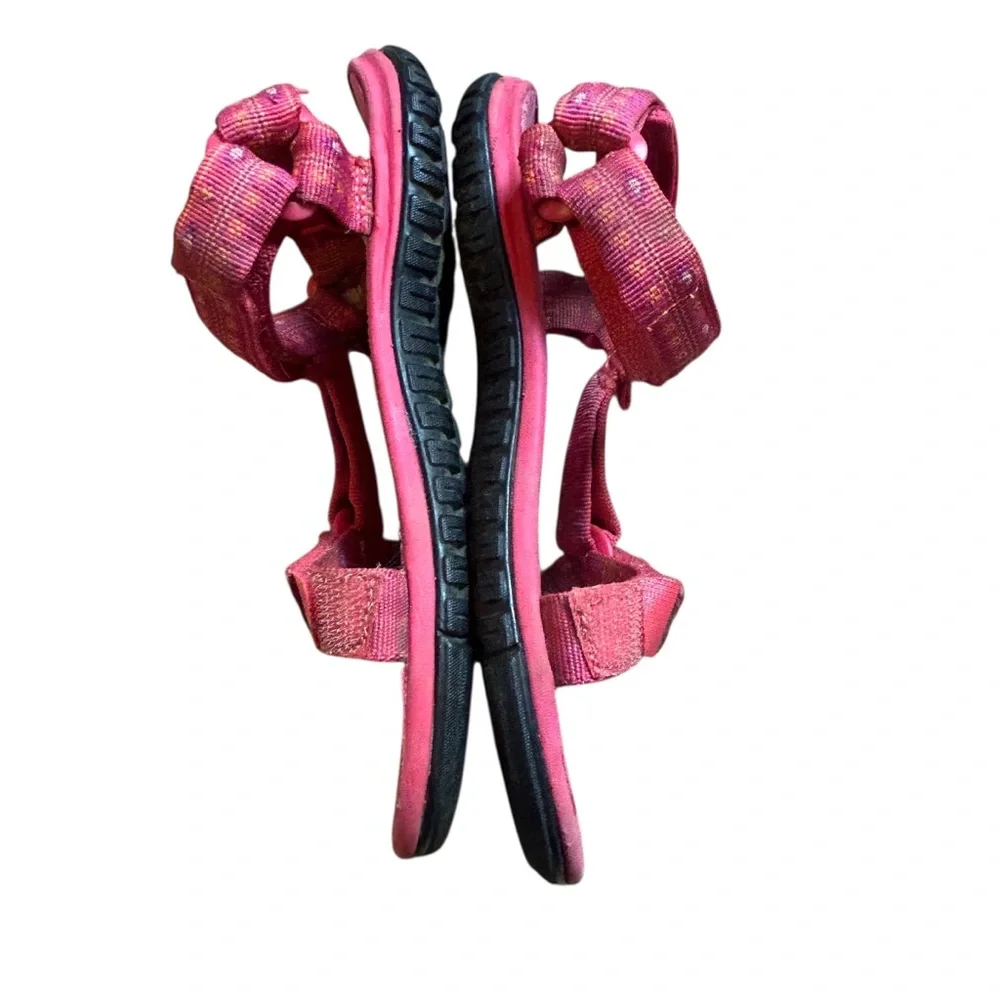 Te a Hurricane 3 Pink Sandals
